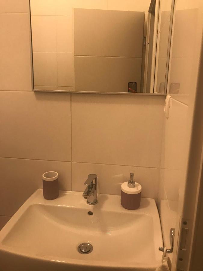 Apartments Nela Jesenice  Zewnętrze zdjęcie