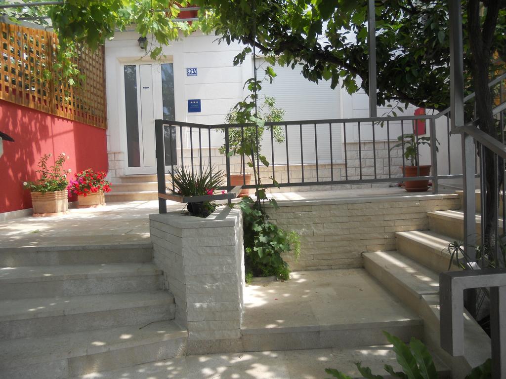 Apartments Nela Jesenice  Zewnętrze zdjęcie